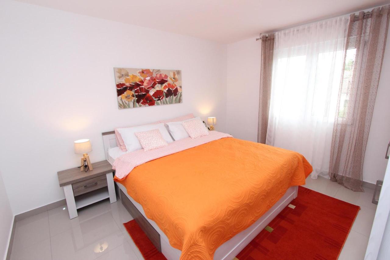 Apartment Sorriso 2 Rovinj Exterior foto